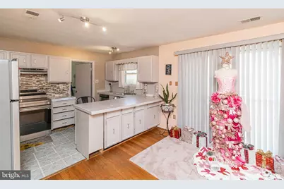 9900 New Orchard Drive, Upper Marlboro, MD 20774 - Photo 6