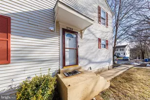 3720 Silver Park Ct, Suitland, MD 20746 - Photo 22