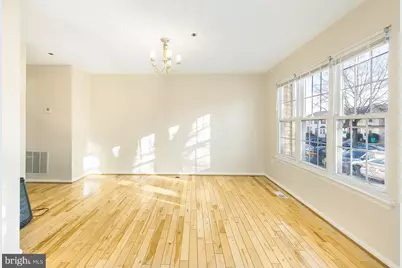 3720 Silver Park Court, Suitland, MD 20746 - Photo 8