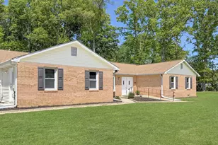 223 Manning Rd E, Accokeek, MD 20607 - Photo 2