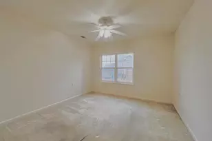 12900 Fox Bow Dr, Upper Marlboro, MD 20774 - Photo 14