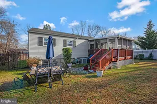 1307 Woodlark Dr, District Heights, MD 20747 - Photo 38