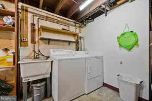 1307 Woodlark Dr, District Heights, MD 20747 - Photo 34