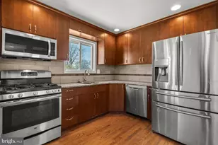 8100 Oxon Hill Rd, Fort Washington, MD 20744 - Photo 10