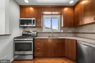 8100 Oxon Hill Rd, Fort Washington, MD 20744 - Photo 10