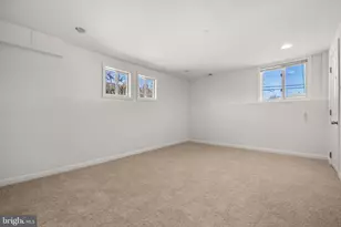 8100 Oxon Hill Rd, Fort Washington, MD 20744 - Photo 32