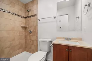 8100 Oxon Hill Rd, Fort Washington, MD 20744 - Photo 18