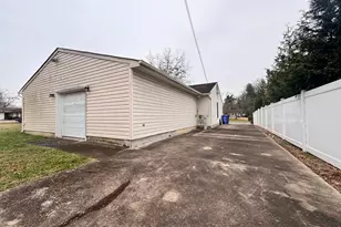 16400 Pointer Ridge Dr, Bowie, MD 20716 - Photo 6