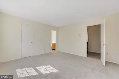 8710 Post Oak Way, Landover, MD 20785 - Photo 22