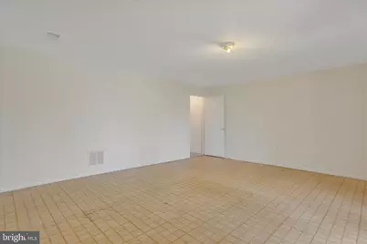 8710 Post Oak Way, Landover, MD 20785 - Photo 28