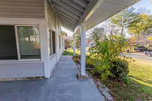 15901 Perkins Ln, Bowie, MD 20716 - Photo 4