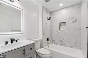 8931 Town Center Cir, Upper Marlboro, MD 20774 - Photo 4