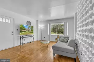 12338 Chesterton Dr, Upper Marlboro, MD 20774 - Photo 8