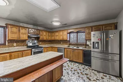 7811 Heflin Drive, Clinton, MD 20735 - Photo 18