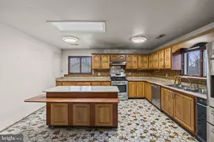 7811 Heflin Dr, Clinton, MD 20735 - Photo 16