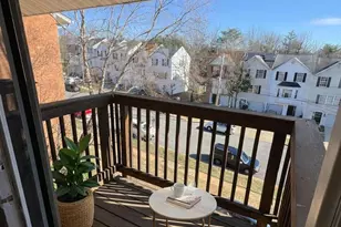 2510 Markham, Landover, MD 20785 - Photo 4