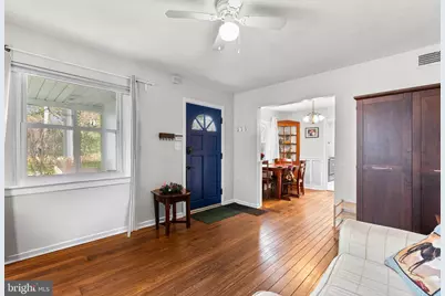 3919 Oliver Street, Hyattsville, MD 20782 - Photo 2