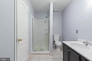 6207 Gothic Ln, Bowie, MD 20720 - Photo 16