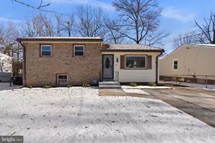 5527 Duchaine Dr, Lanham, MD 20706 - Photo 2