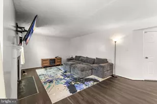 3402 Forest Rose Ct, District Heights, MD 20747 - Photo 8