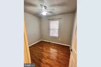 7355 Shady Glen Terrace, Capitol Heights, MD 20743 - Photo 8