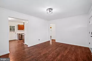 9704 48th Pl, College Park, MD 20740 - Photo 6