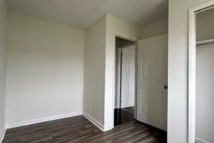 970 Central Hills Ln, Hyattsville, MD 20785 - Photo 8