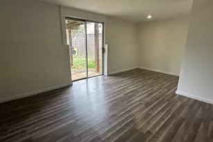 970 Central Hills Ln, Hyattsville, MD 20785 - Photo 10