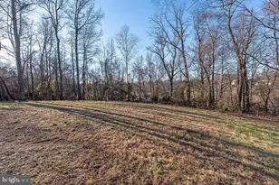 3715 Halloway Dr N, Upper Marlboro, MD 20772 - Photo 4