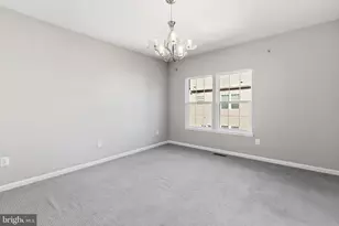 10512 Presidential Pkwy, Upper Marlboro, MD 20772 - Photo 16