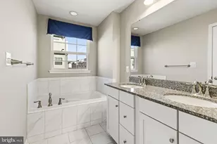 10512 Presidential Pkwy, Upper Marlboro, MD 20772 - Photo 18