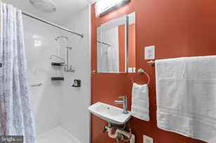 9905 Croom Rd, Upper Marlboro, MD 20772 - Photo 74