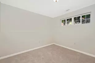 10201 Tulip Tree Dr, Bowie, MD 20721 - Photo 4