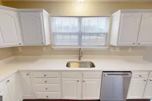 725 Gleneagles Dr, Fort Washington, MD 20744 - Photo 36