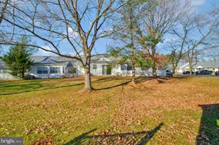 9278 Cherry Ln, Laurel, MD 20708 - Photo 32