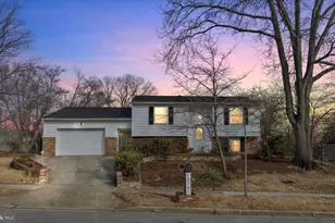 12702 Lunan Rd, Clinton, MD 20735 - Photo 2