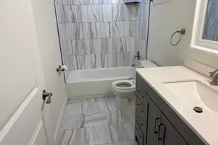 6409 63rd Pl, Riverdale, MD 20737 - Photo 24