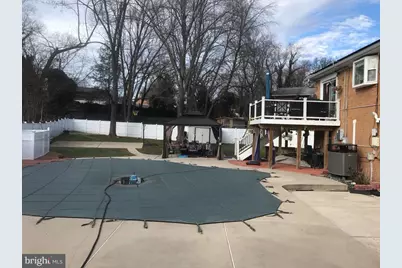 7309 Sheffield Drive, Temple Hills, MD 20748 - Photo 8