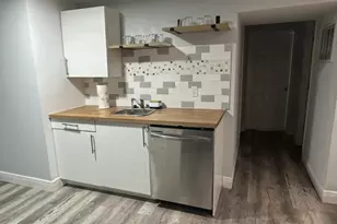 510 67th Pl, Capitol Heights, MD 20743 - Photo 8