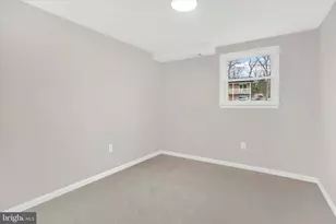 6413 White Oak Ave, Temple Hills, MD 20748 - Photo 20