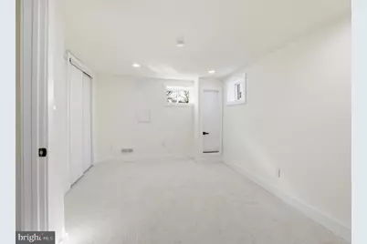 5621 Hawthorne Street, Landover, MD 20785 - Photo 30