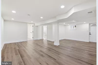 5621 Hawthorne Street, Landover, MD 20785 - Photo 24