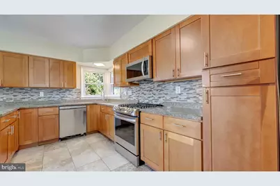 1604 Woodhill Court, Landover, MD 20785 - Photo 2