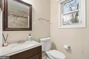 5612 Delaware Dr, Oxon Hill, MD 20745 - Photo 28