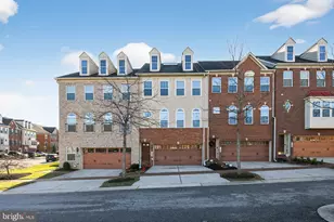 2102 Congresbury Pl, Upper Marlboro, MD 20774 - Photo 2