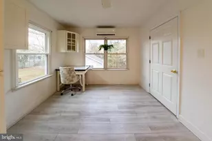 4302 Sheridan St, University Park, MD 20782 - Photo 16