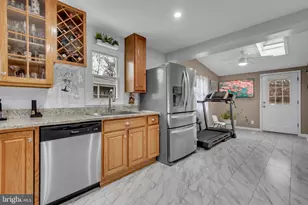 9707 53rd Ave, College Park, MD 20740 - Photo 8