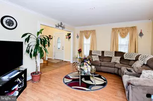 15405 Jodphur Dr, Bowie, MD 20721 - Photo 4