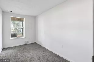 2402 W Rosecroft Village Cir, Oxon Hill, MD 20745 - Photo 28