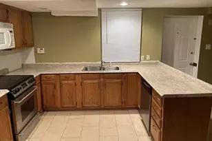 11803 Drummond Ct, Bowie, MD 20720 - Photo 2